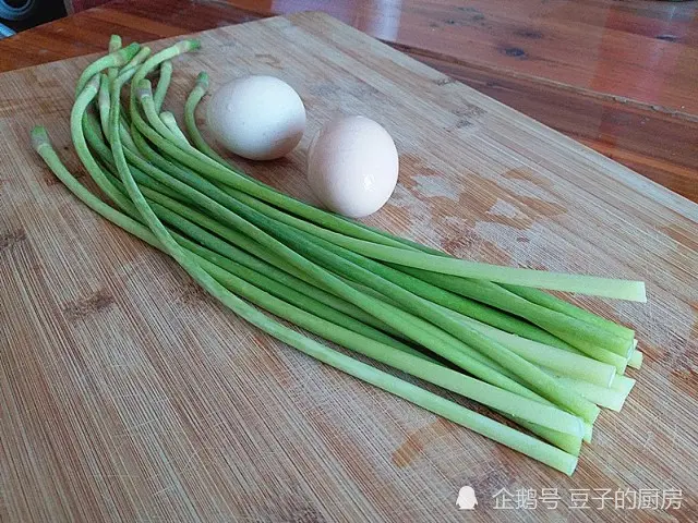 它含“天然青霉素”，这个时候要多吃，杀菌堪比药，早吃早受益