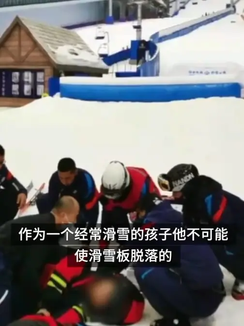 天津一24岁小伙滑雪时意外身亡，母亲索要天价赔偿，舒马赫呢？