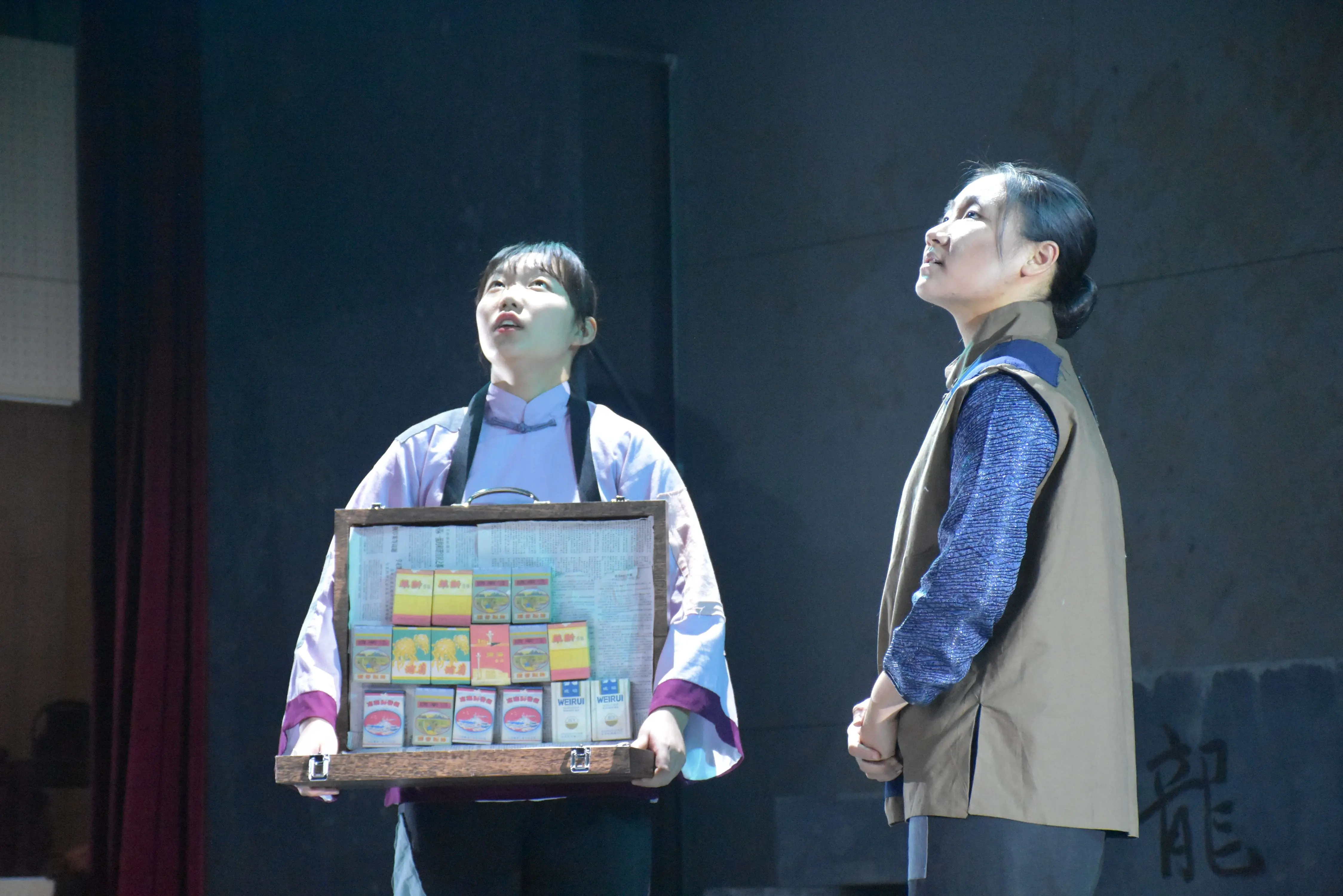歌颂家国情，北京十一中原创话剧《龙须沟畔的读书声》云端首演