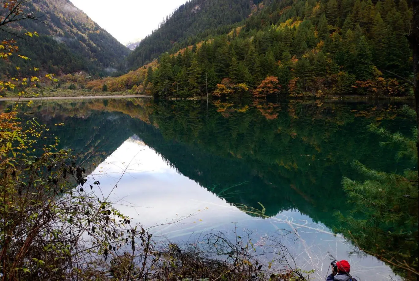 这个地方叫九寨沟，请永远记得它那宛如天堂般的绝世美景