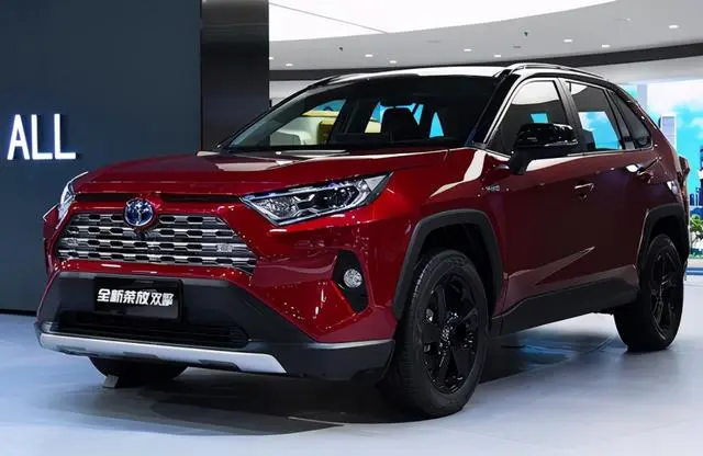 姊妹车型怎么选，威兰达和RAV4荣放，究竟谁更胜一筹？