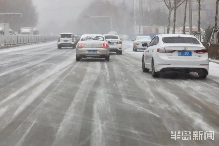 雪后岛城 身边皆景