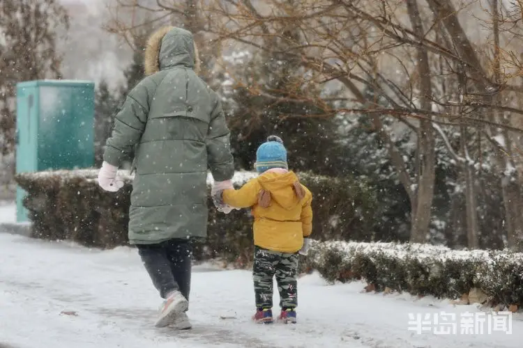 雪后岛城 身边皆景