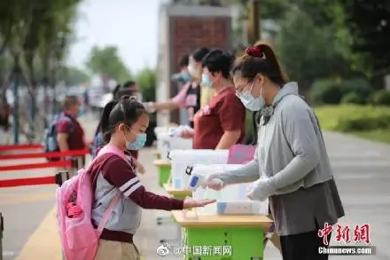 教育部要求因地制宜调整寒假时间 开学要避开春运高峰