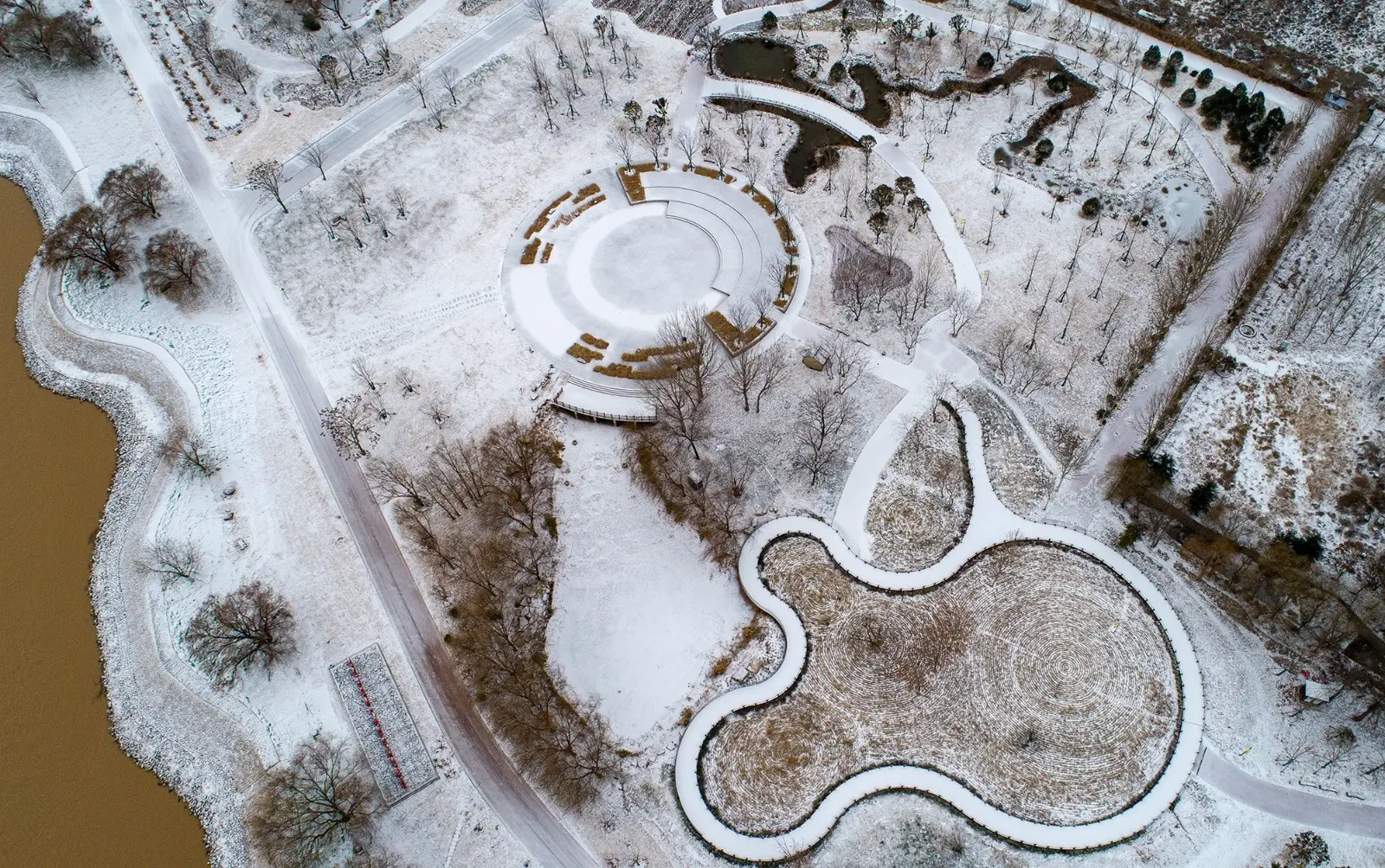 雪后的黄河之星美如画