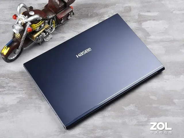 轻薄游戏本 神舟战神S7-2021S5评测