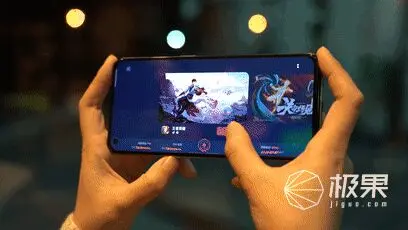 OPPO Reno5系列开箱上手：夜拍更强、游戏更快，你想要的全都有