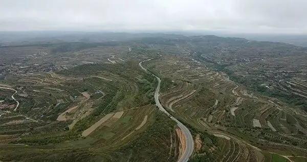 央视网非遗地理节目《不远万里》，邀您共叙远方的故事