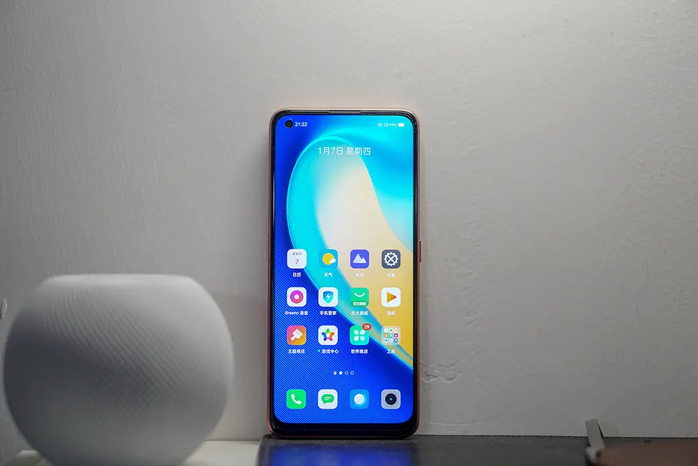 鲤跃龙门的 realme V15 如何接过“奥利给”的棒