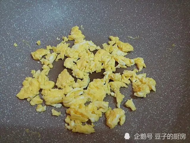 天然“胰岛素”被发现，每天炒一盘，通便助消化降糖，冬天多吃