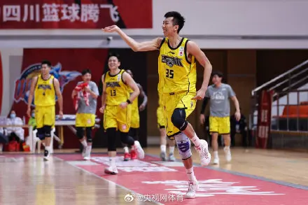 丁皓然：感谢教练给我机会 这是大家的努力