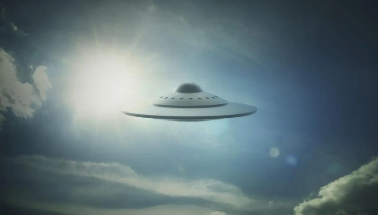 为何UFO大部分是碟形，而不是其他形状？科学家的怀疑或许是对的