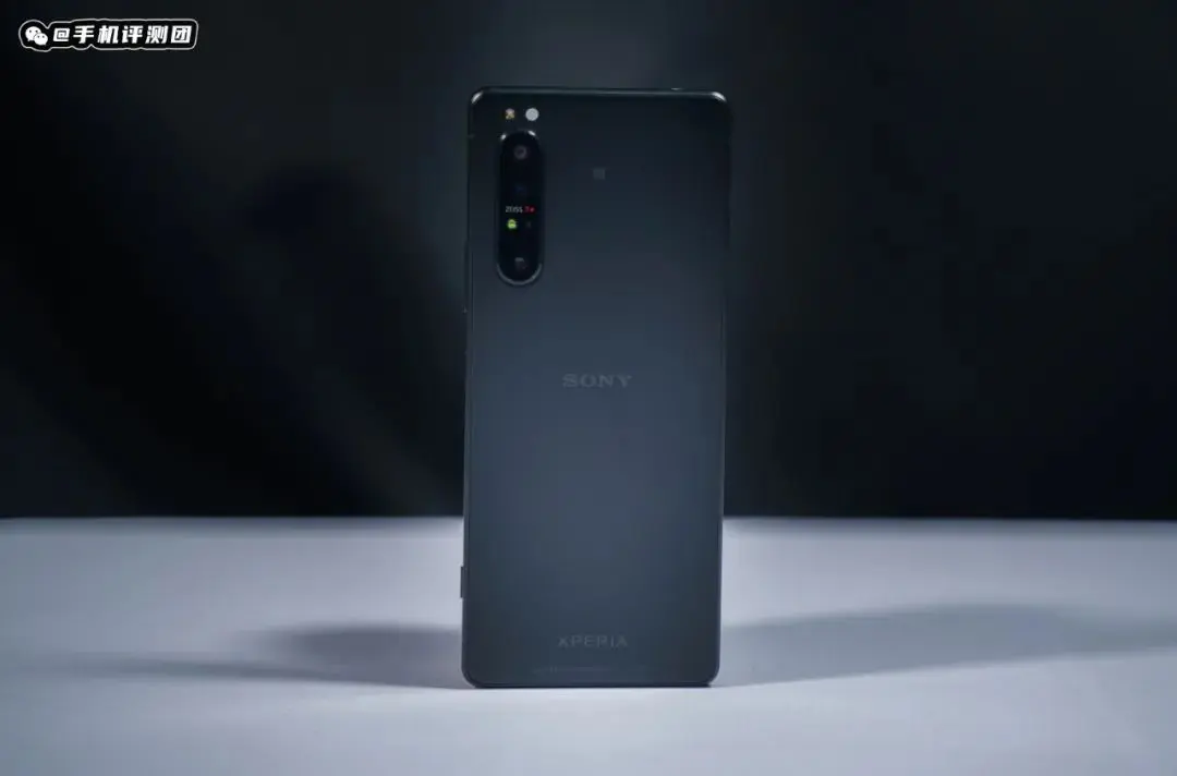 索尼迄今最完美手机，Xperia1ii上手评测