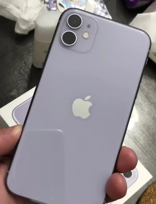 吐槽iPhone11随处可见，甚至还想用Find X2 Pro进行对冲