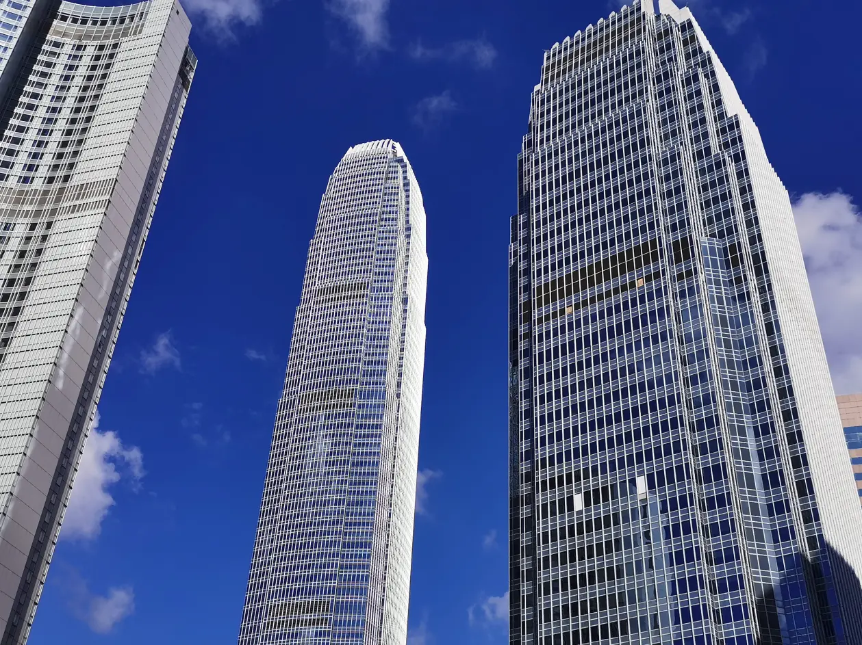 奥本海默：上调特斯拉（TSLA.US）目标价至1036美元，维持“跑赢大市”评级