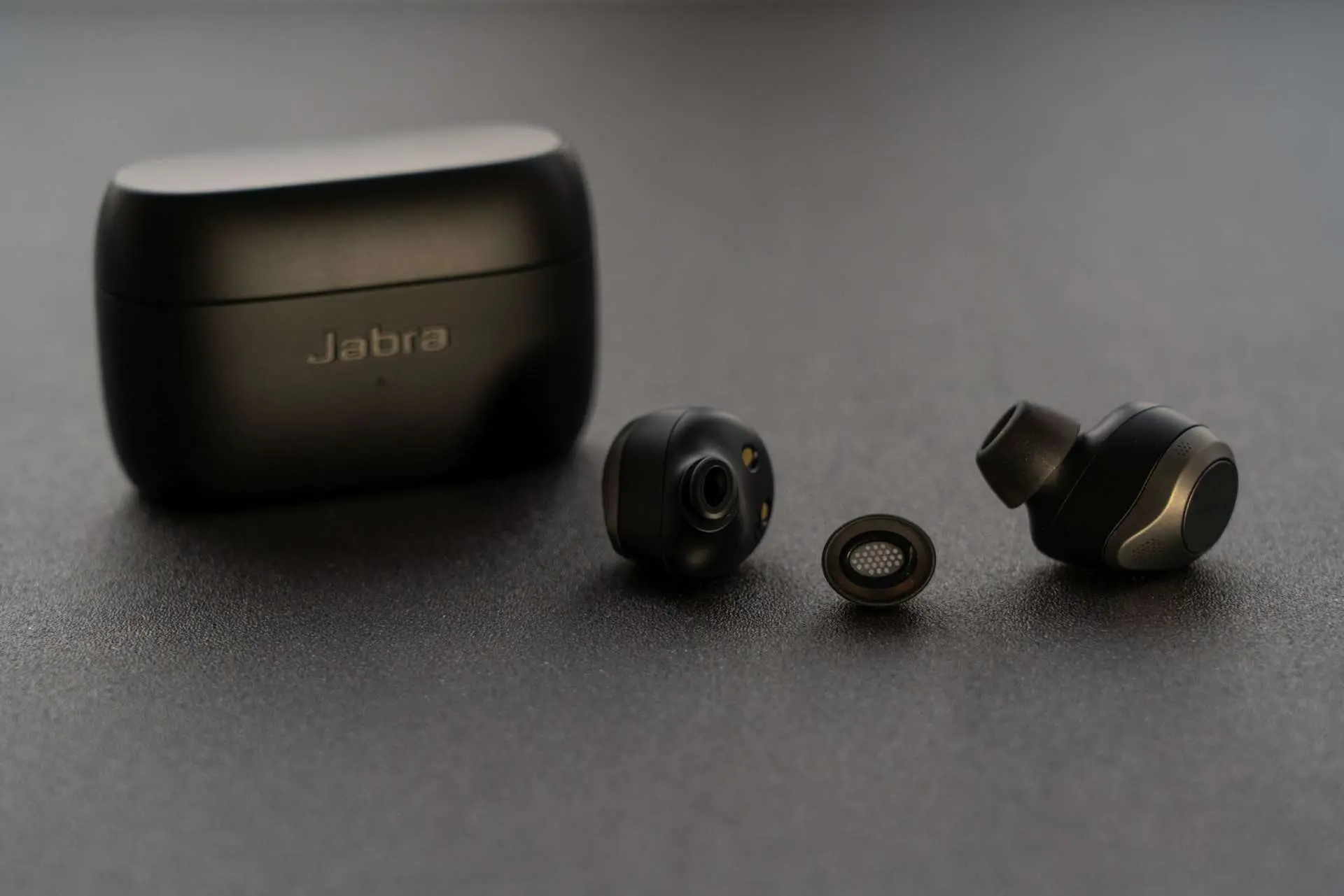 旗舰级真无线就应该是这样，Jabra Elite 85t体验