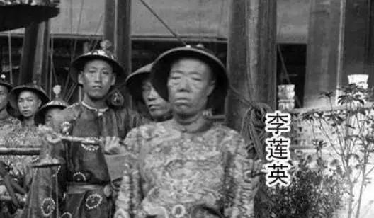 北京出土李莲英墓，报废3把铁锤才砸开，打开后专家倒吸凉气