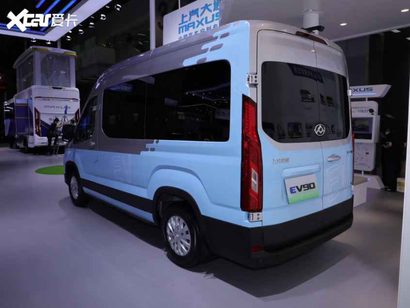 新款上汽大通MAXUS EV90上市 21.9万起