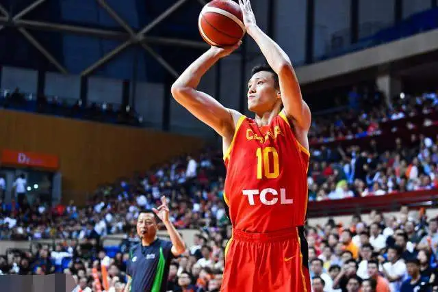 117万！中国男篮收到FIBA的大罚单 罚款原因让球迷吐槽