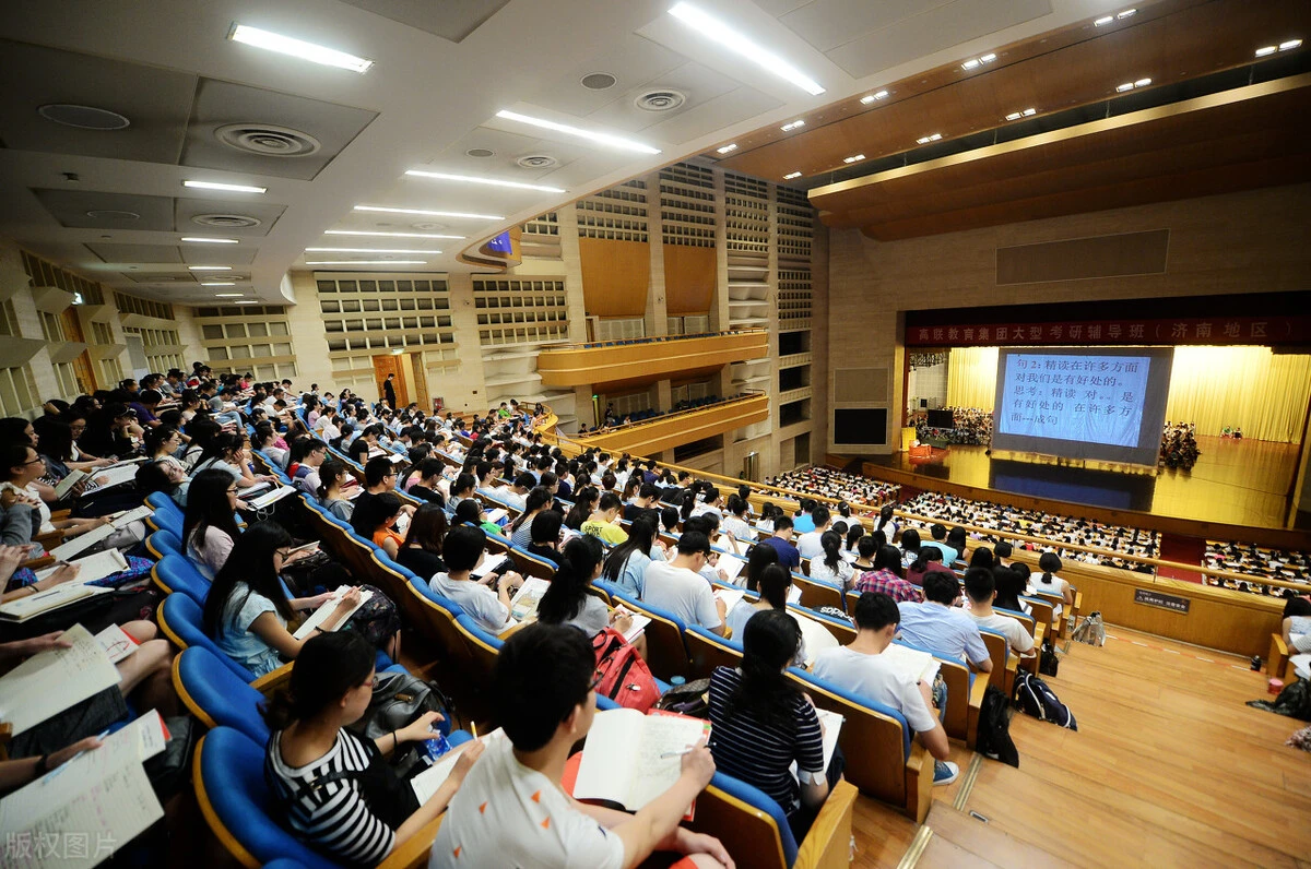 教育的目的，就是为了实现“社会分层”，大学教授的一番话扎心了