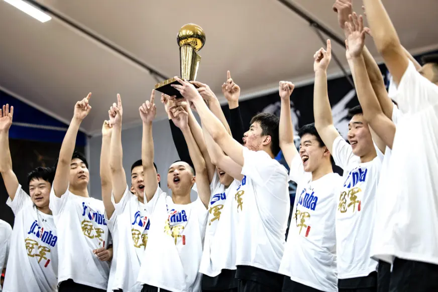 打破南模中学“统治”，交大附中首夺Jr.NBA联赛上海站冠军