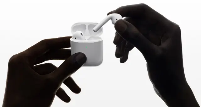 为什么有人天天耳朵上戴着AirPods？