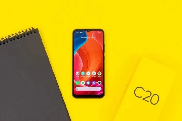 realme C20在海外发布 价格实惠扬声器竟在手机背面