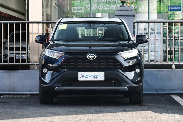 只要20.38万元就能带回家，RAV4荣放你心动了吗？还有全速域自适应巡航、胎压报警！同级别还有谁比它强？你买吗？