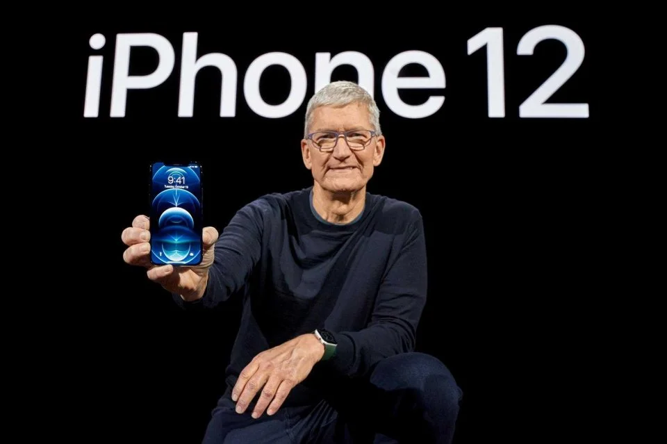 單季狂銷9000萬臺，iPhone 12系列憑什麼碾壓國產？