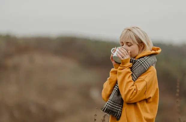 长期缺钱的女人，离不开这些特点，聪明人一眼看出