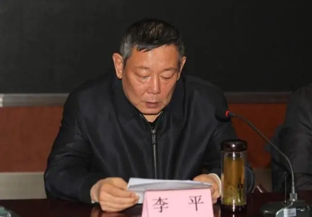 李先念一生廉洁奉公，享年83岁，四个子女今何在？儿子成少将