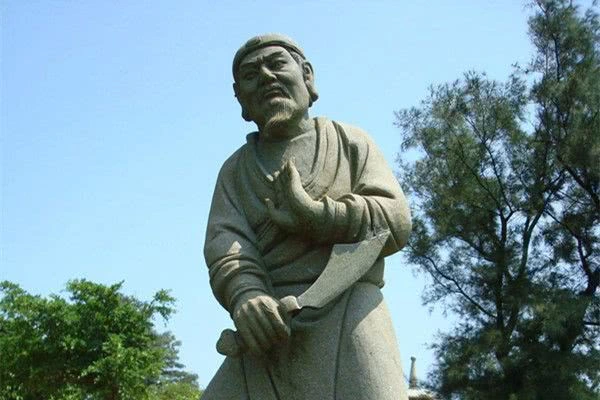 石秀并非宋江嫡系，也没有出色战绩，为何能位居天罡