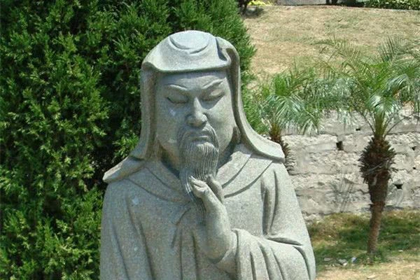 石秀并非宋江嫡系，也没有出色战绩，为何能位居天罡