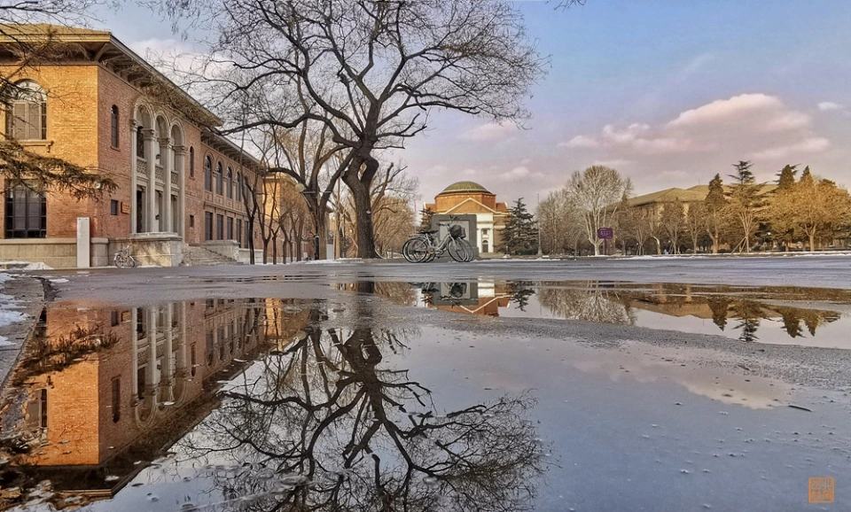 雪后清华，风景很美颜值超高，不输任何国外大学