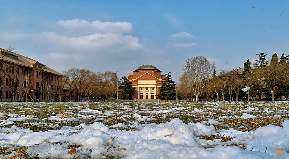 雪后清华，风景很美颜值超高，不输任何国外大学