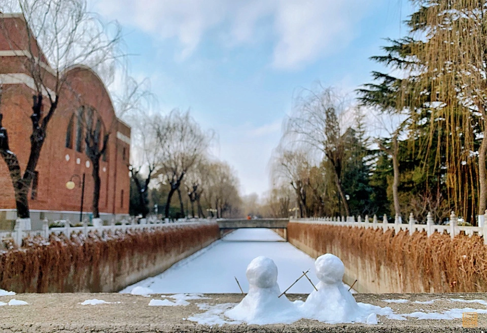 雪后清华，风景很美颜值超高，不输任何国外大学