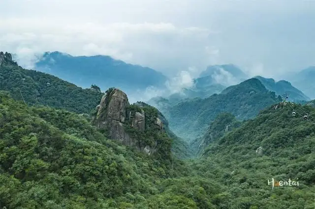 九华山在哪座城市？外地游客答不上来，为何不学学黄山？