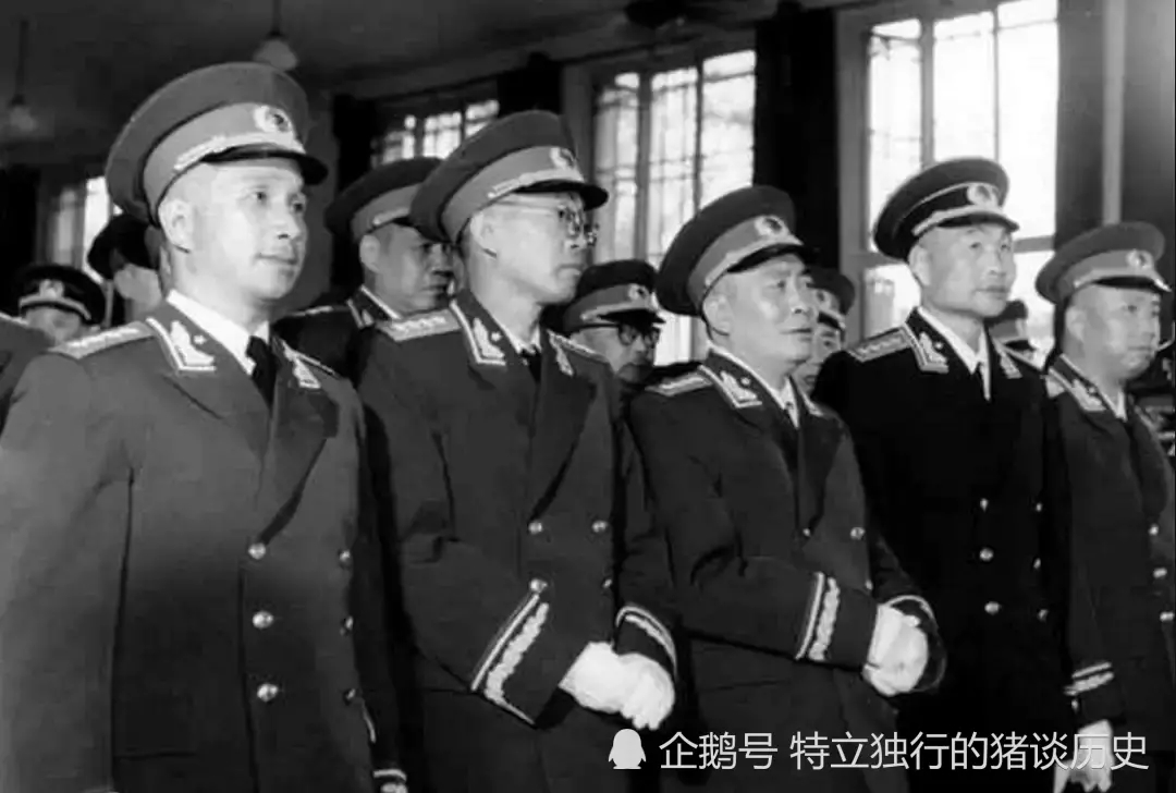 最牛的大军区：司令是元帅，副司令是元帅，连政委也是元帅