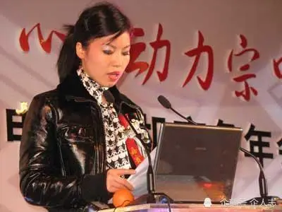 重庆前首富的烦恼：独生女儿远嫁美国，百亿家业后继无人