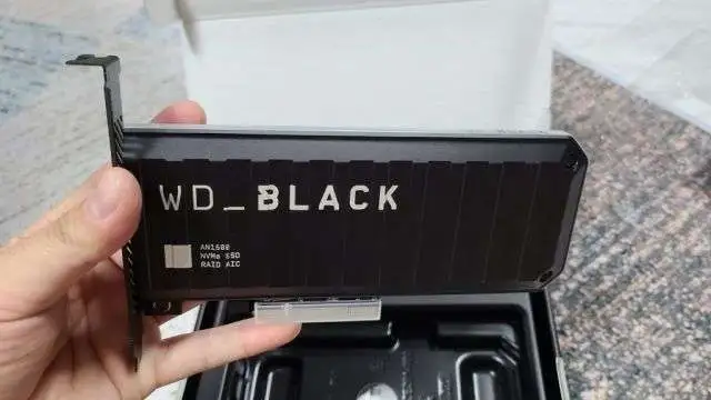 RGB的游戏仪式感！WD_BLACK AN1500上手体验