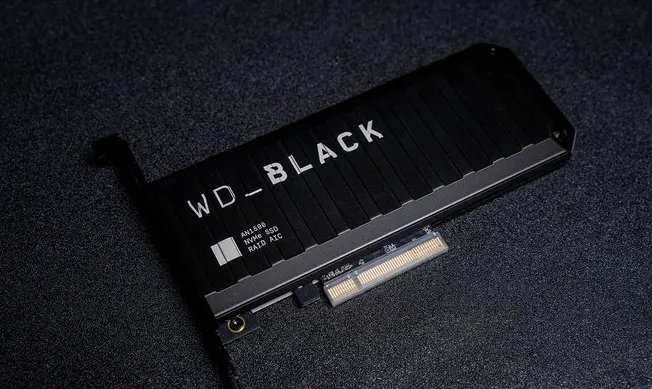 RGB的游戏仪式感！WD_BLACK AN1500上手体验