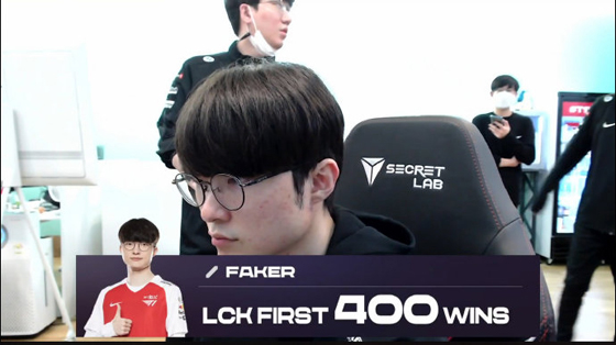 Faker解锁LCK400胜成就 率T1强势2-0碾压BRO