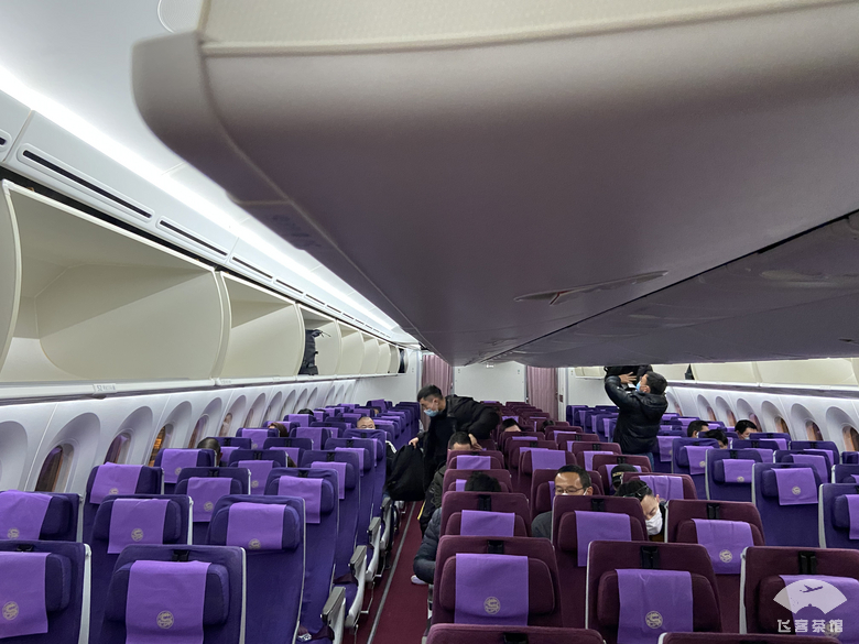 吉祥航空B787乘机建议：绝对不要选前三排！双数才是真靠窗