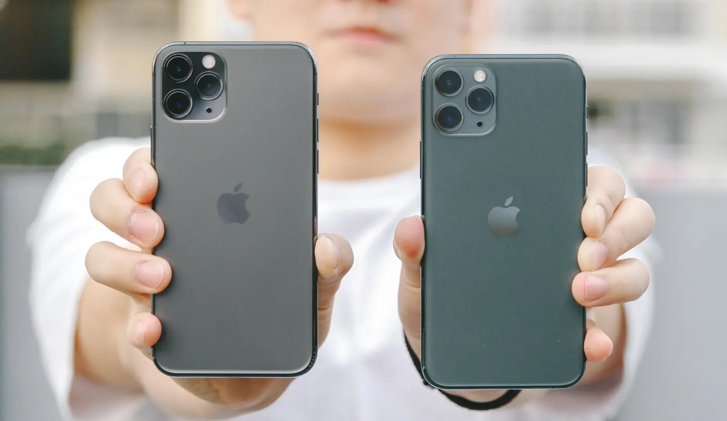 京东手机综合销量榜：红米第二，iPhone12排第三，第一无可撼动！