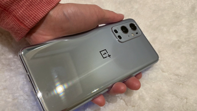 拼处理器已过时，华为有徕卡Vivo有蔡司，OnePlus 9携哈苏来袭