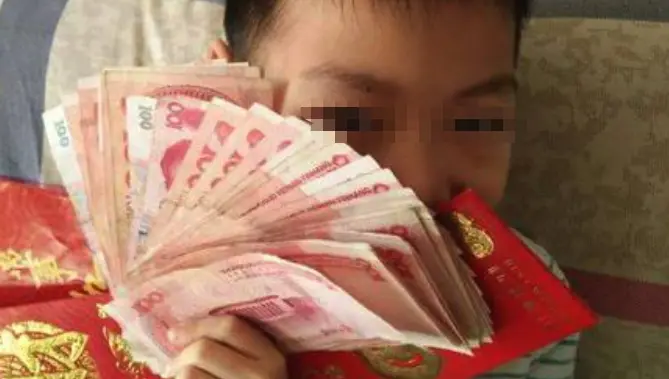 姐姐家2个孩子我家一个孩子，过年怎么给红包？聪明父母这样做