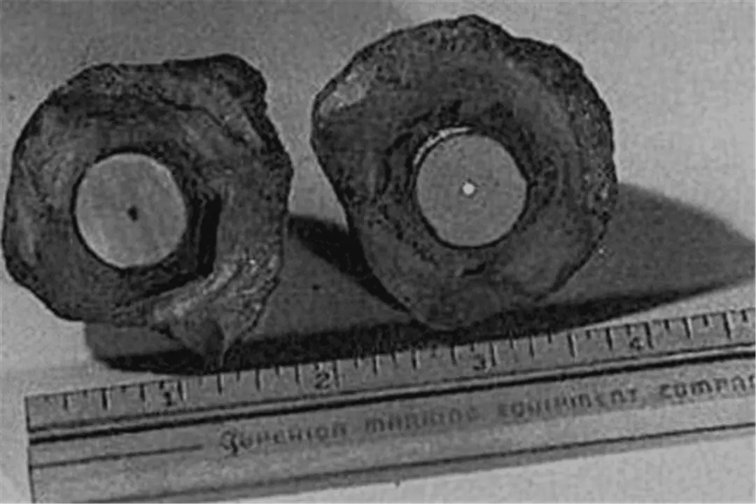 美国发现50万年前的“火花塞”？镶嵌在石头中，是谁制造的？