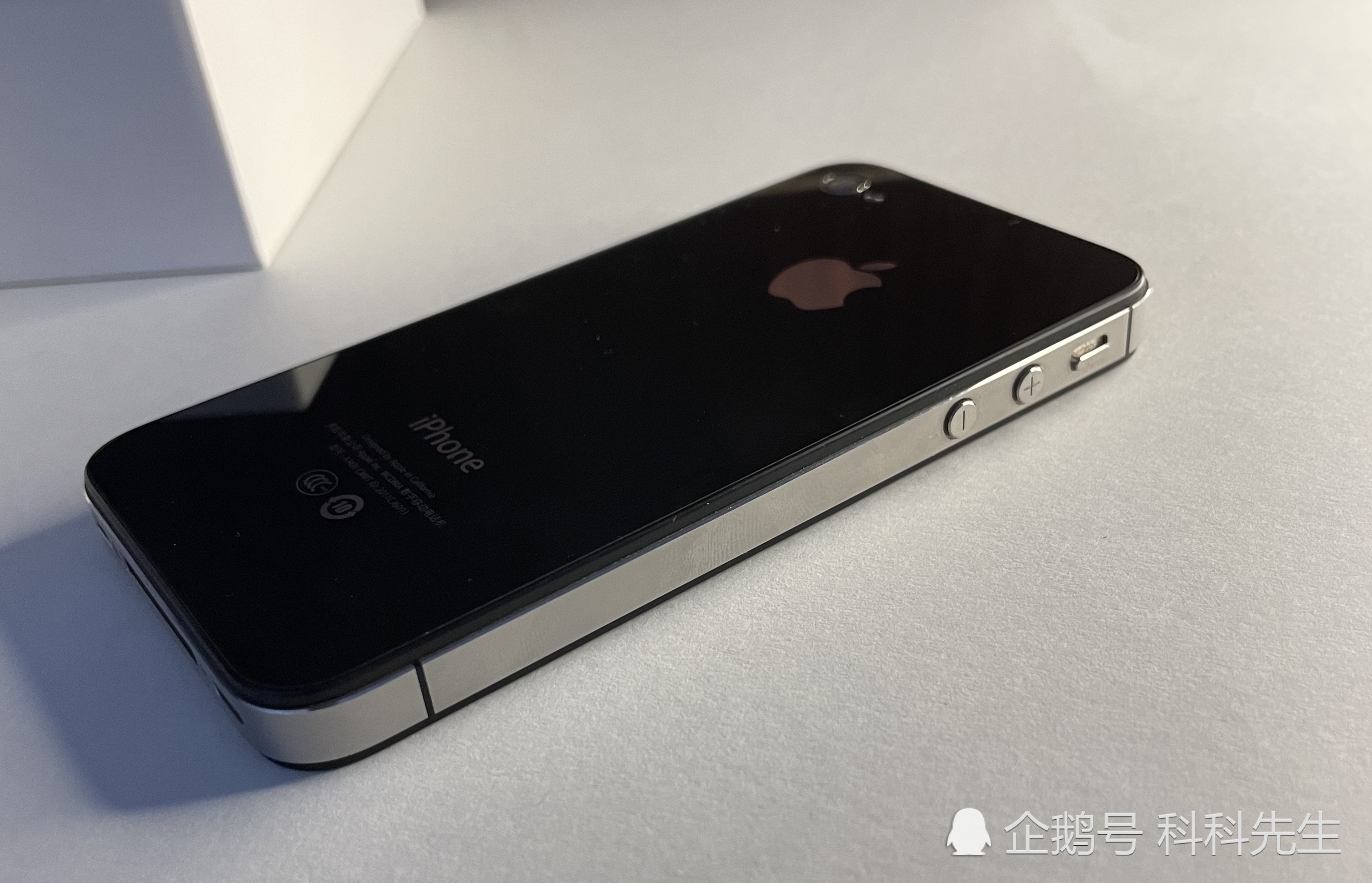 2021年体验“珍藏版”的iPhone 4s，是经典那味！