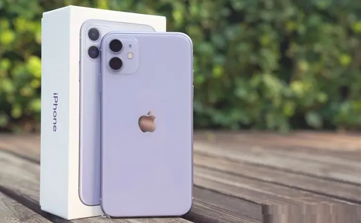 卖掉使用2年的小米8，果断换成iPhone11，憋了一肚子真心话