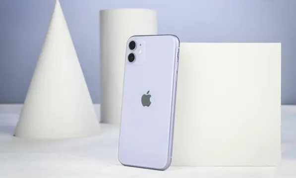 卖掉使用2年的小米8，果断换成iPhone11，憋了一肚子真心话